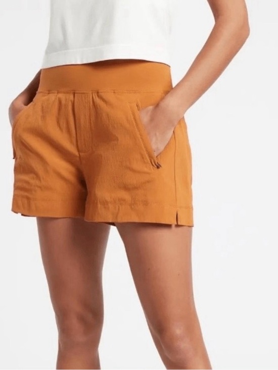 Athleta Pants - Athleta NWT Trekkie North Short